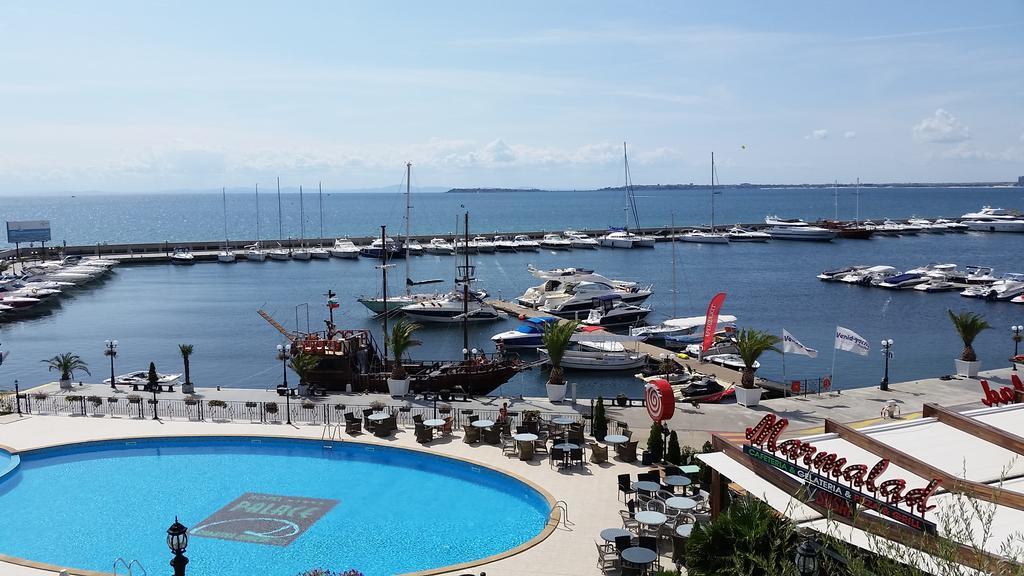 Dolce Vita Penthouse Sveti Vlas Extérieur photo